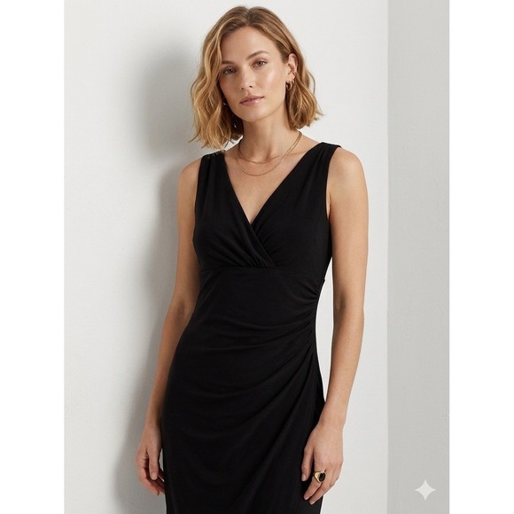 Lauren Ralph Lauren Dresses & Skirts - Lauren Ralph Lauren Black Ruched V-Neck Sleeveless Sheath Cocktail Dress Size 12